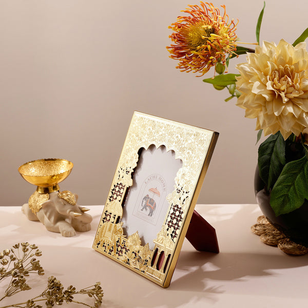 Royal Heritage - (Gold)