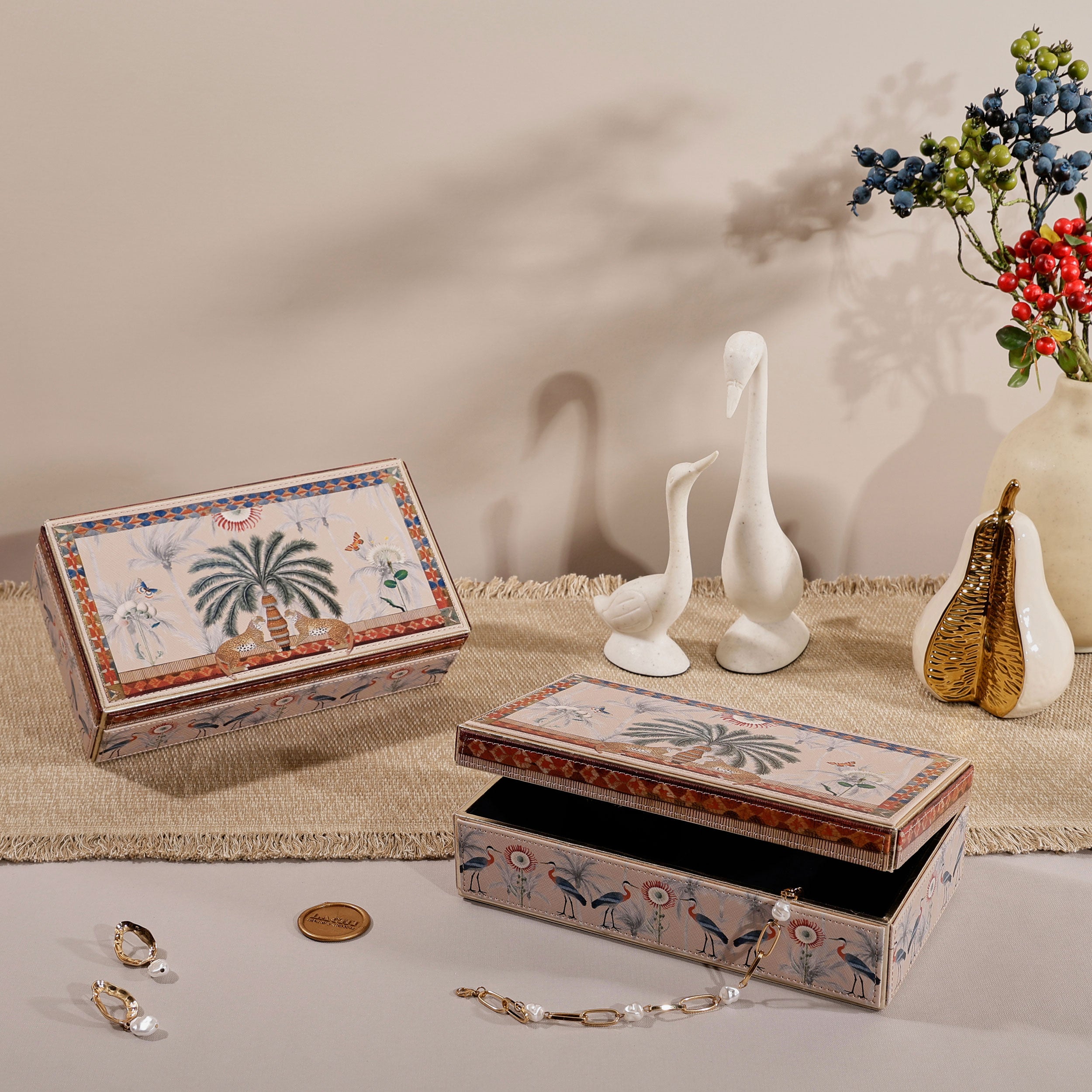 Palm Bastion - Storage Box