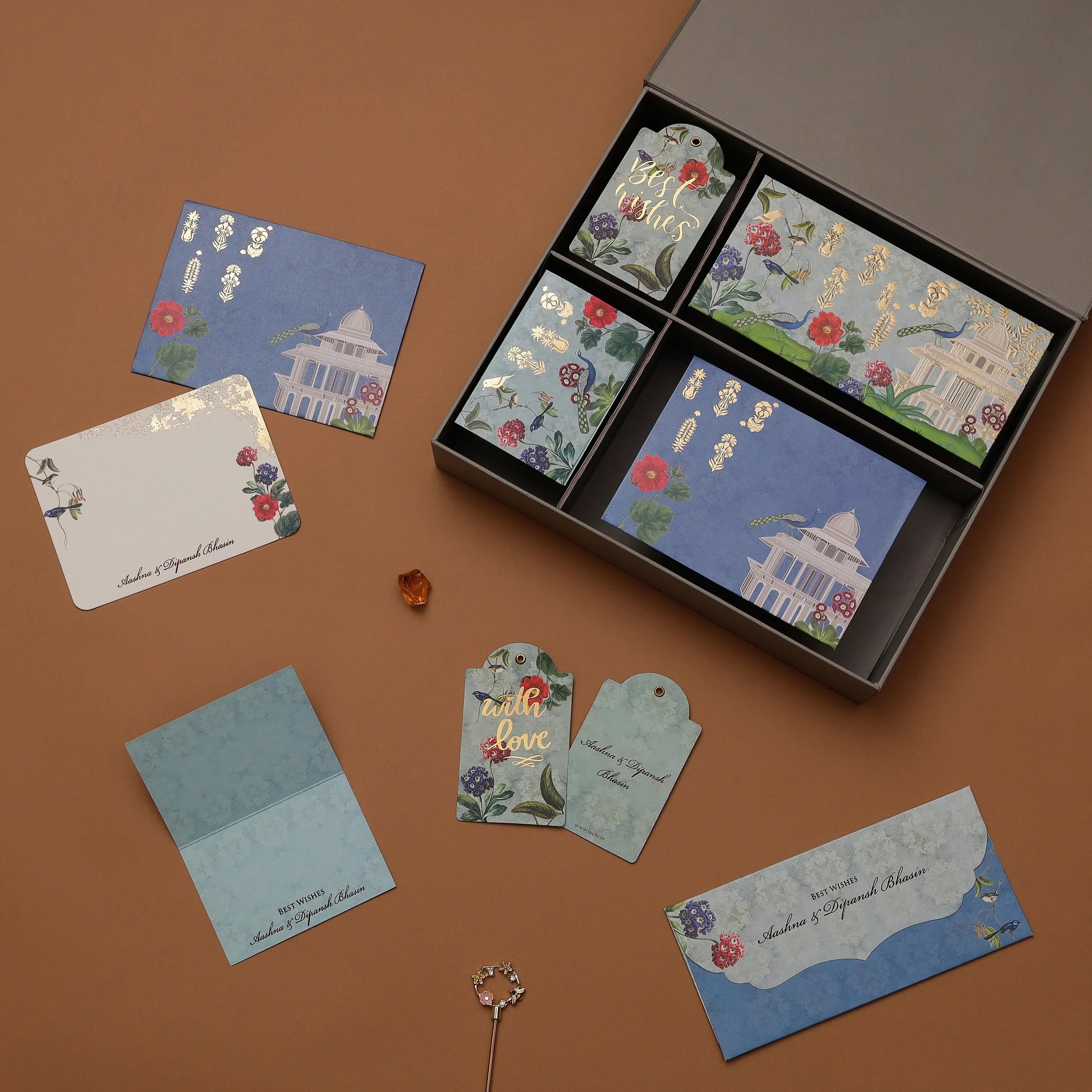 PALATIALPARADISE-CORDBOX_1.jpg